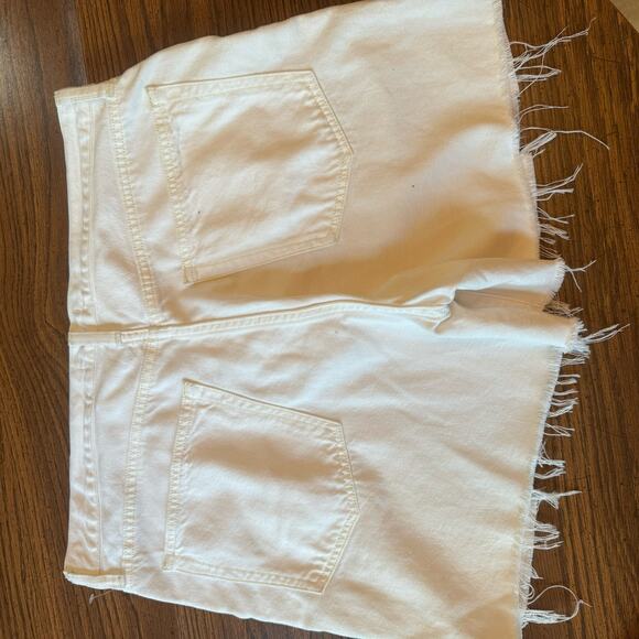 ETICA Skylar Cutoff Short - Vintage White size 31 (US L) - Picture 7 of 9